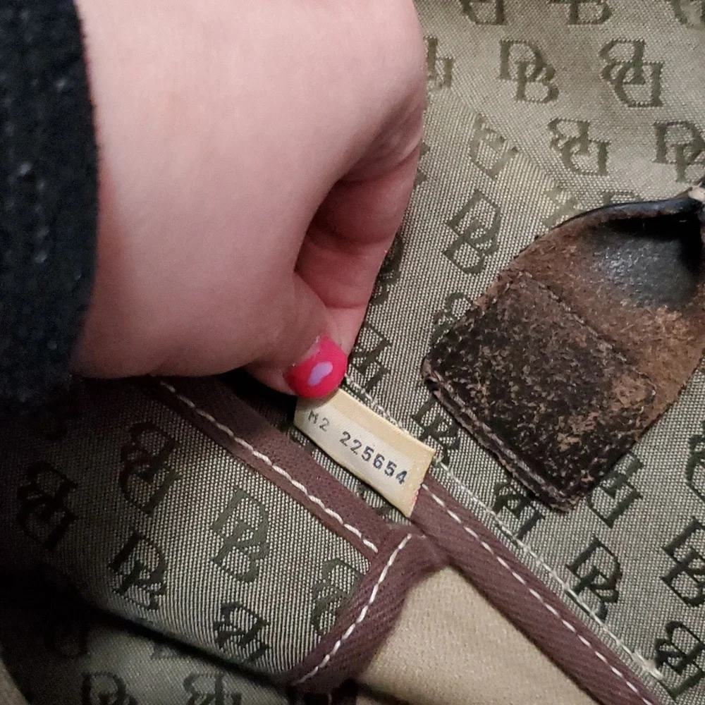 DOONEY & BOURKE monogram tassel tote bag